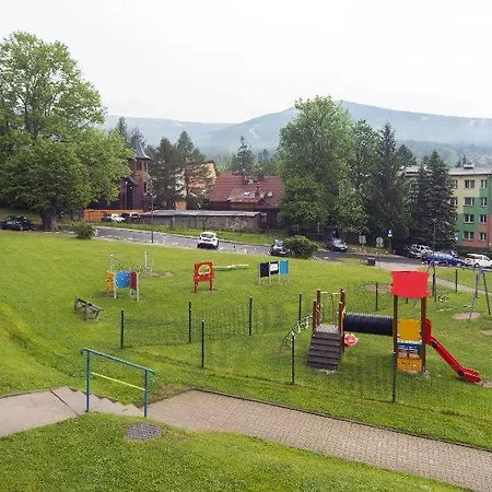 Trevilles Apartamenty - Granatowy Schreiberhau Exterior foto