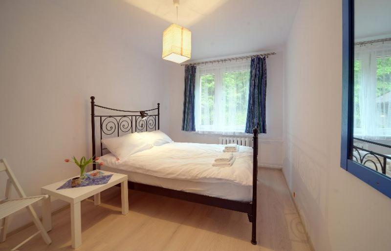 Trevilles - Granatowy Apartment